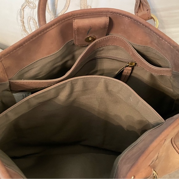 Beautiful leather J crew shoulder bag - Picture 3 of 5